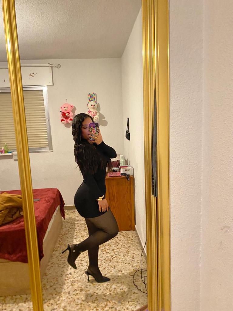 623318034: Chica busca chico en Madrid