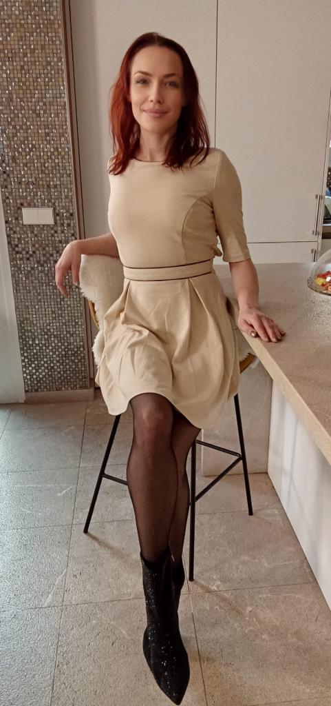 667508408: Chica busca chico en Alicante