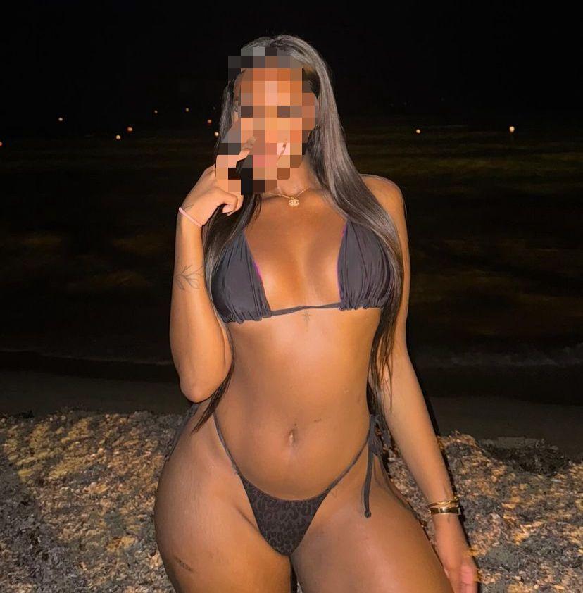 Chica busca chico en Barcelona: 