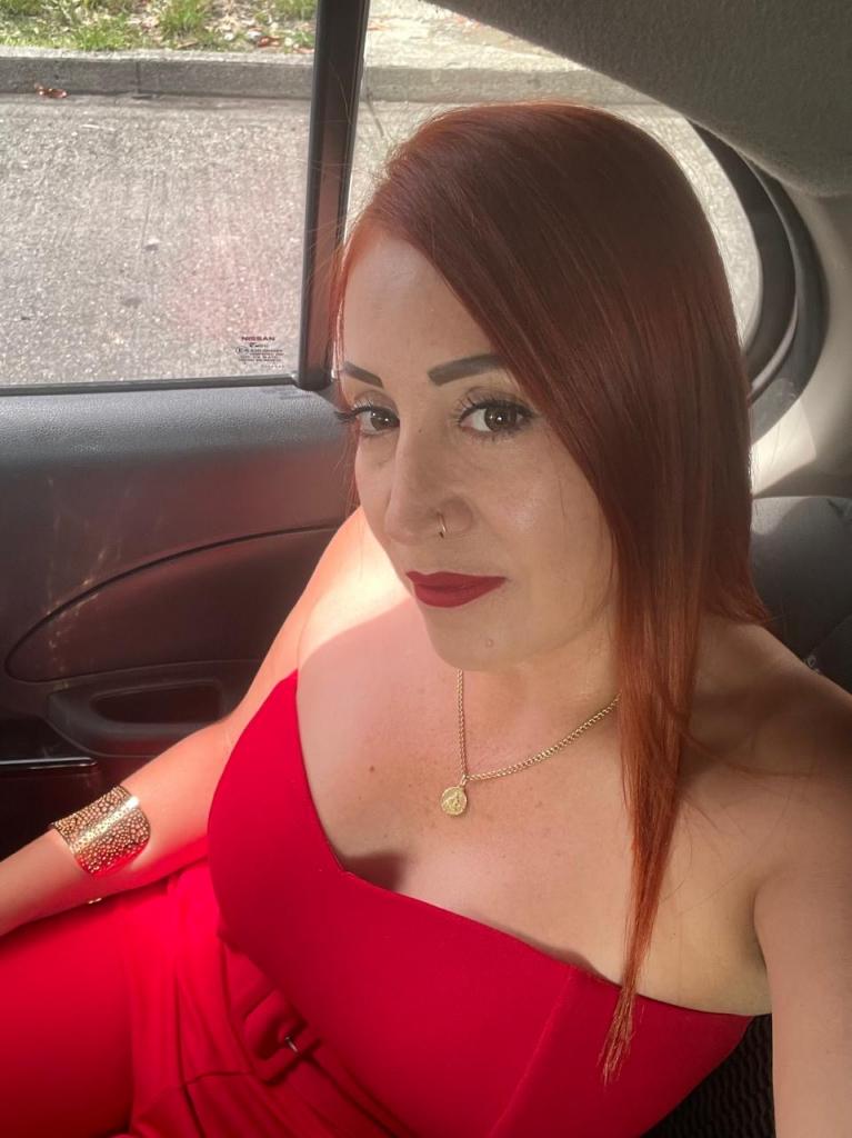 Chica busca chico en Alicante: 