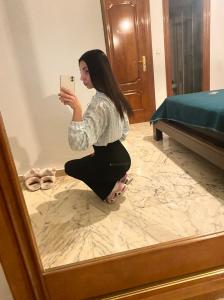 643350345: Chica busca chico en Almería