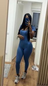 742052487: Chica busca chico en Madrid