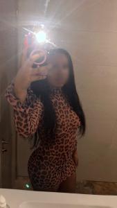 627047056: Chica busca chico en Almería