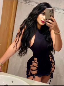 600521237: Chica busca chico en Madrid