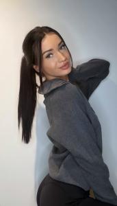 613698843: Chica busca chico en Málaga