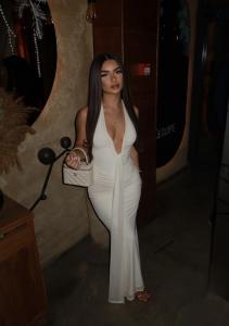 631382256: Chica busca chico en Málaga