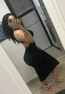 678671164: Chica busca chico en Granada