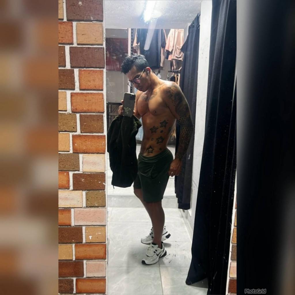 657227943: Chico busca chica en Sevilla