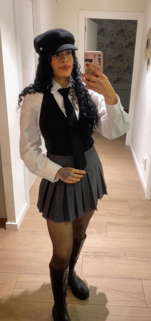 Chica busca chico en Lérida: 