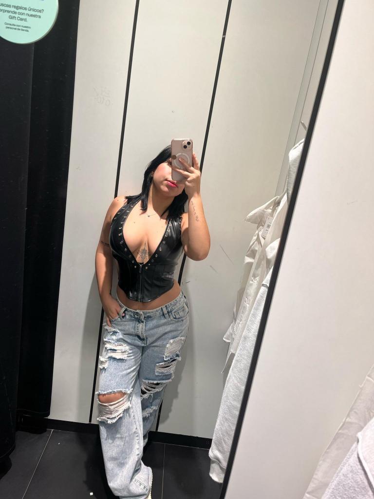 Chica busca chico en Cádiz: 