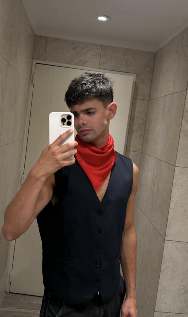 635923732: Chico busca chica en Málaga