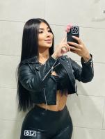 613582337: Chica busca chico en Cádiz