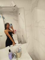 602387548: Chica busca chico en Barcelona