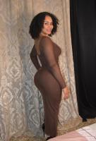 663847833: Chica busca chico en Cádiz