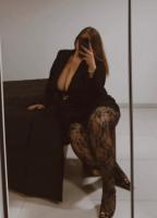 603187301: Chica busca chico en La Coruña