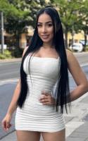 631294369: Chica busca chico en Barcelona