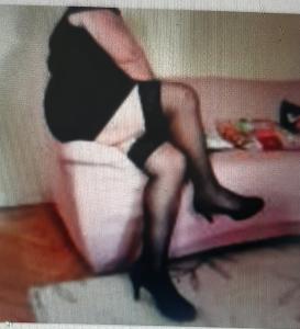 611226237: Chica busca chico en Madrid