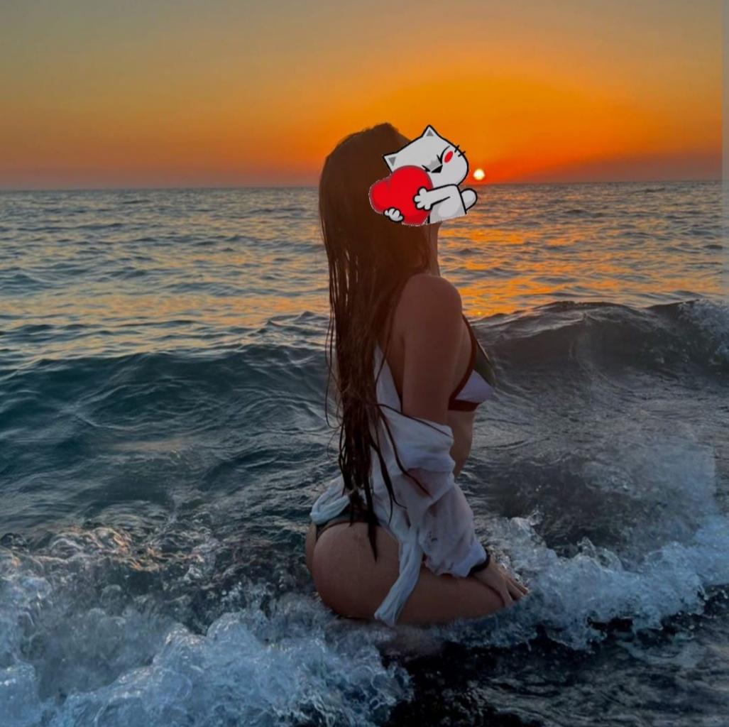 631250338: Chica busca chico en Murcia