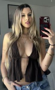 694285589: Chica busca chico en Mallorca