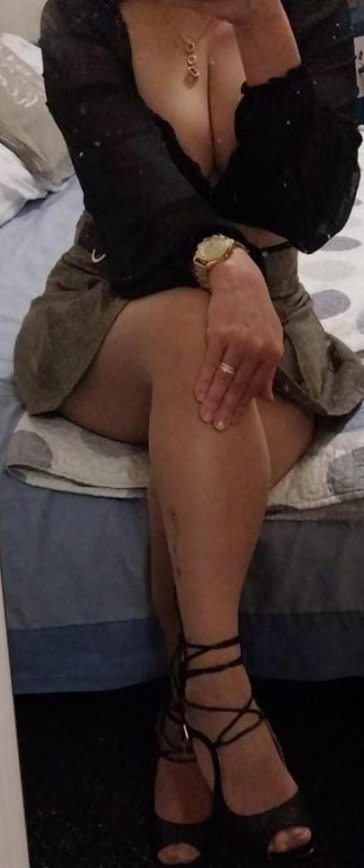 Chica busca chico en Cádiz: 