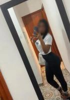 614735305: Chica busca chico en La Coruña