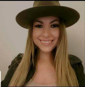 610794739: Chica busca chico en Málaga