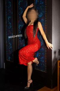 666241902: Chica busca chico en Sevilla