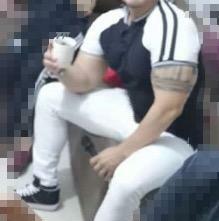 Chico busca chica en Málaga: 