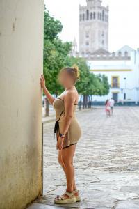 613761211: Chica busca chico en Sevilla