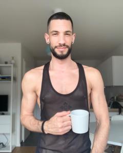 Chico busca chica en Madrid: 