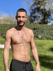 Chico busca chica en Madrid: 