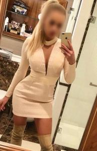686480638: Chica busca chico en Barcelona
