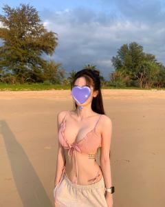 632360543: Chica busca chico en Barcelona