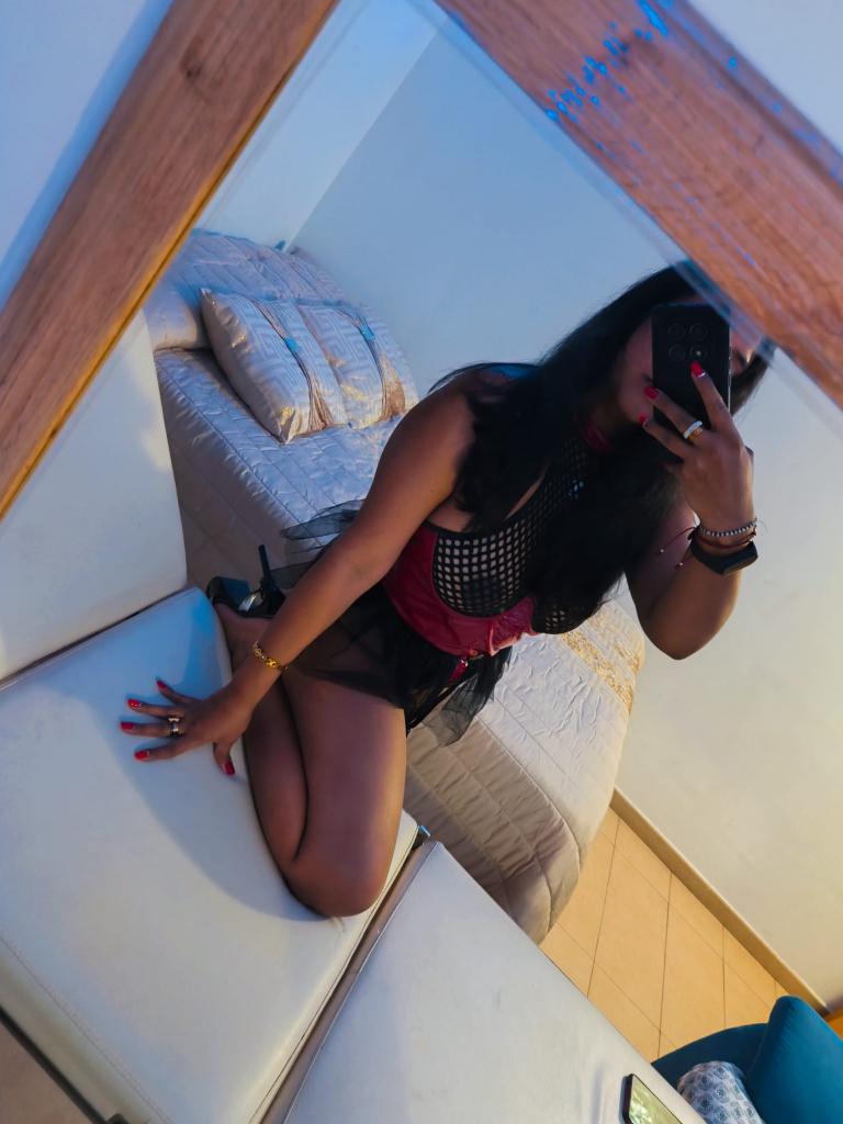 Chica busca chico en Gerona: 