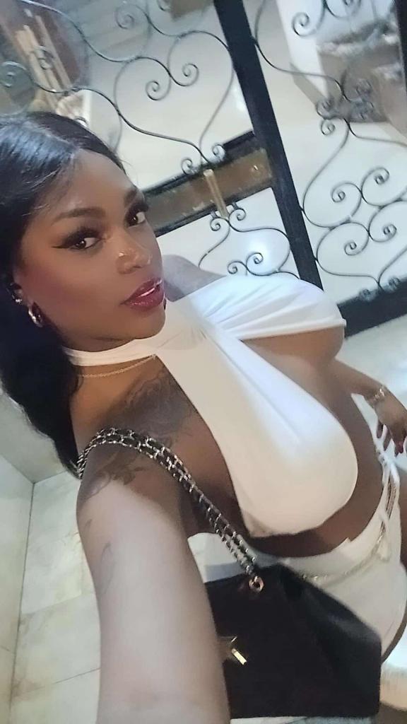 642553601: Travesti en Barcelona