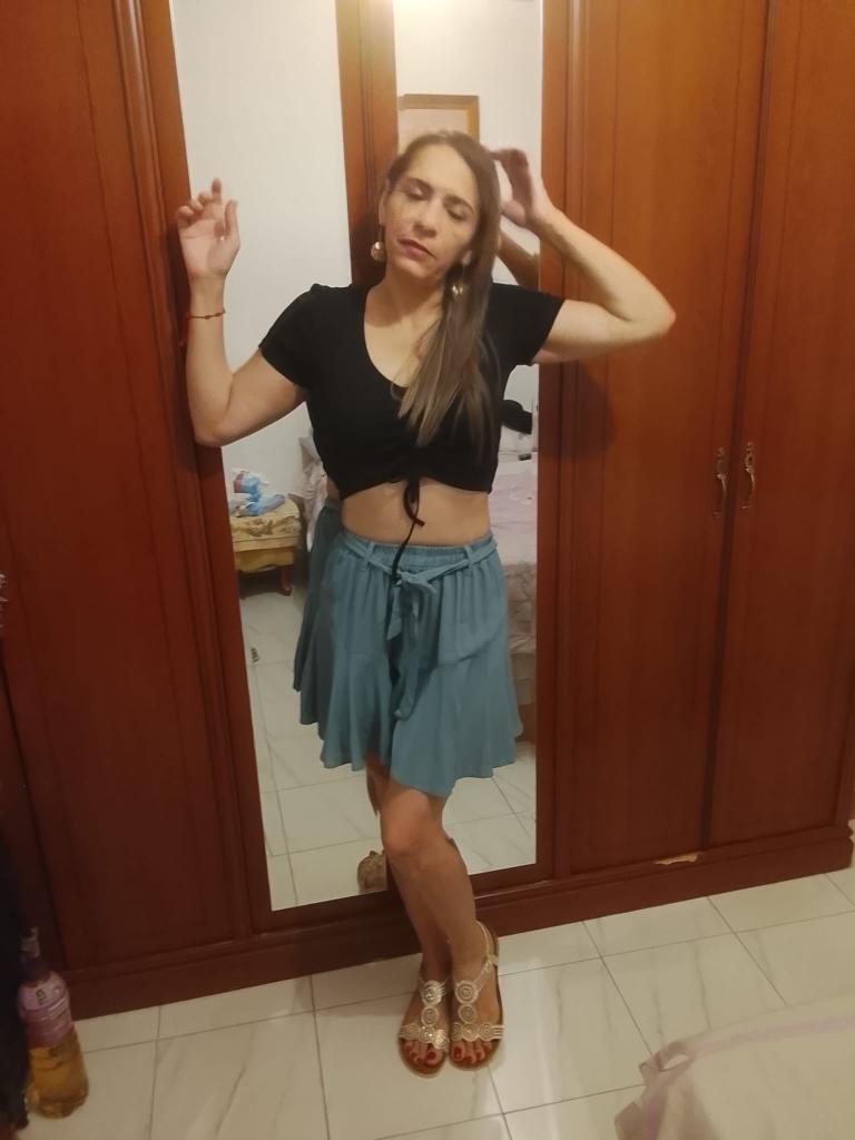 612210519: Chica busca chico en Córdoba