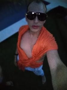 Chico busca chica en Granada: 