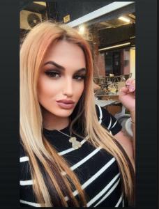 690020146: Travesti en Cádiz