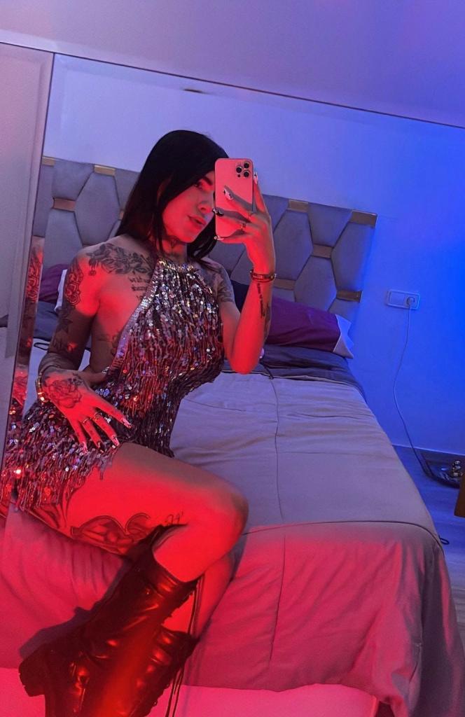 Transexual en Cádiz: Transexuales y Travestis