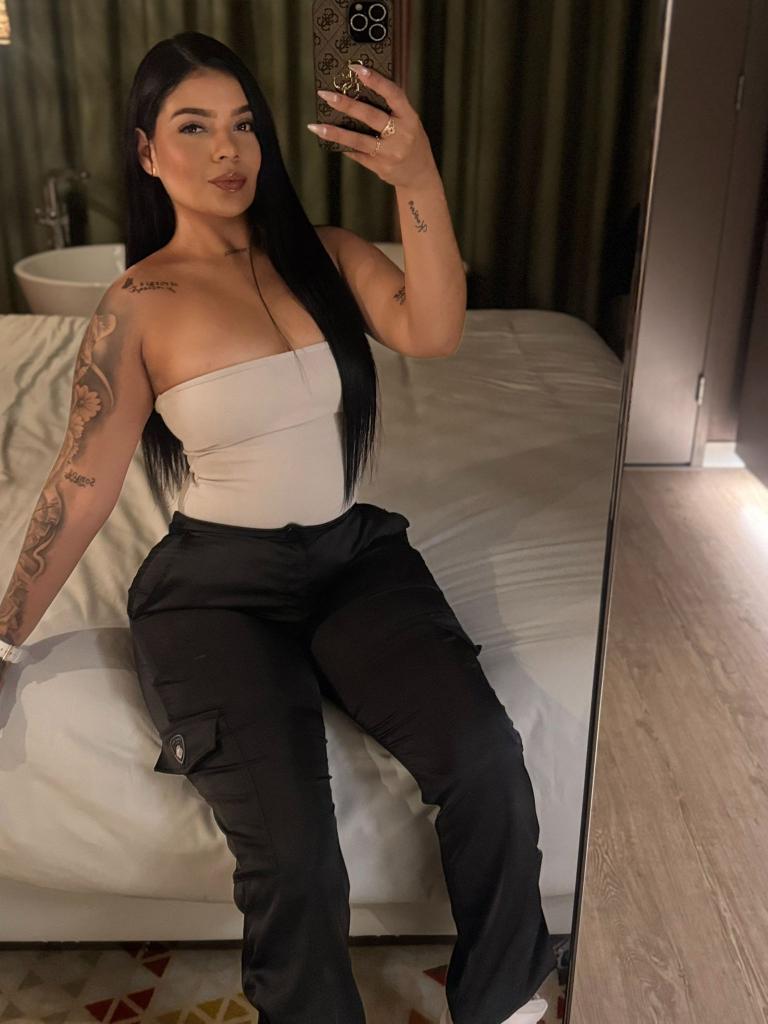 Chica busca chico en Alicante: 