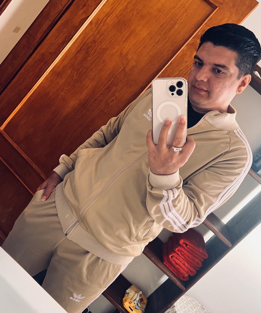 Chico busca chica en Tenerife: 