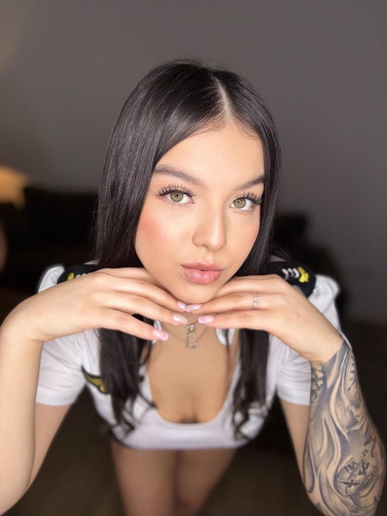 Chica busca chico en Cádiz: 