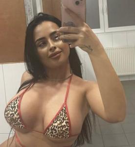 675801377: Chica busca chico en Almería