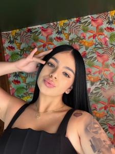 664484633: Chica busca chico en Granada