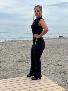 643463083: Chica busca chico en Alicante