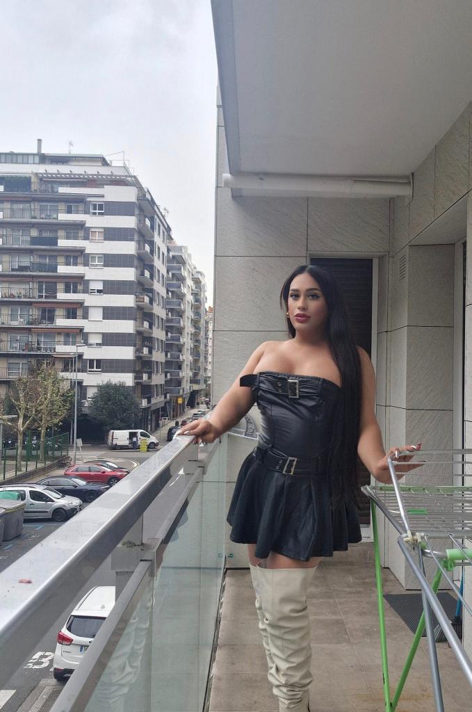 611275347: Travesti en La Rioja