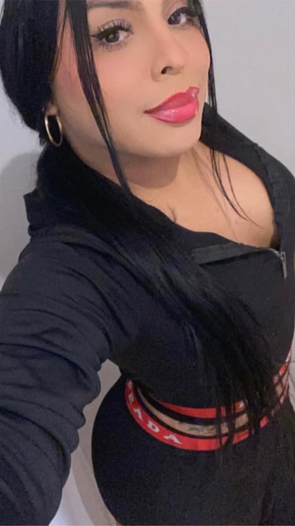 643440483: Transexual en Zaragoza