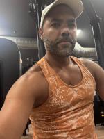 677665168: Chico busca chica en Las Palmas