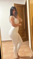 610882240: Chica busca chico en Sevilla