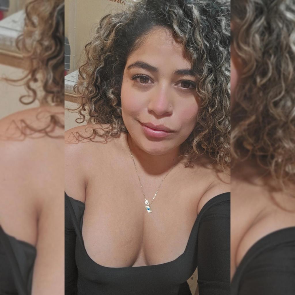 Chica busca chico en Almería: 